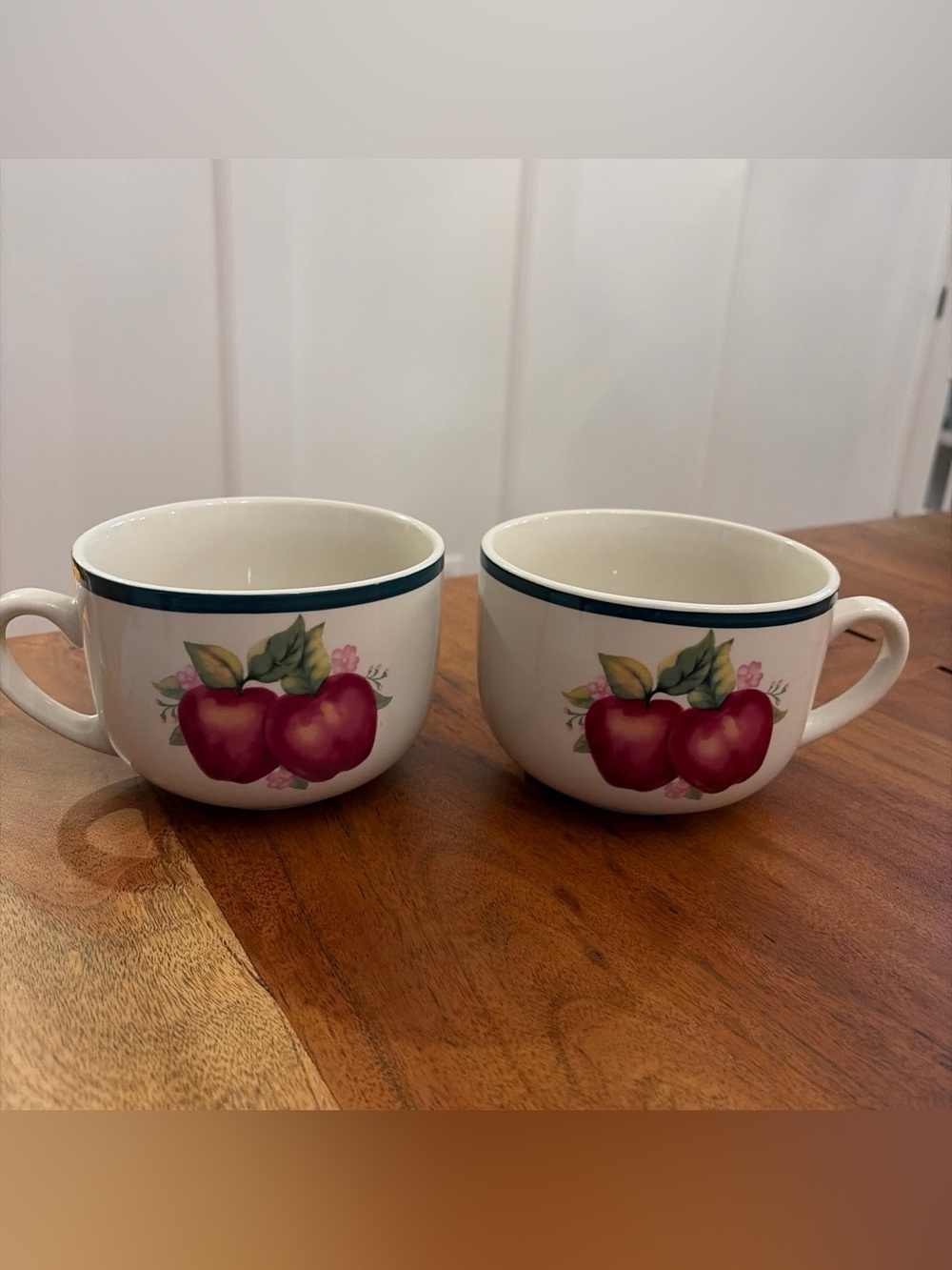 2 Vintage Four Star Stoneware Apple Jumbo Mugs Handled Soup Bowls Cottagecore